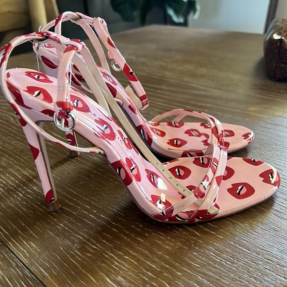 Worn once Zara heels - Picture 2 of 4